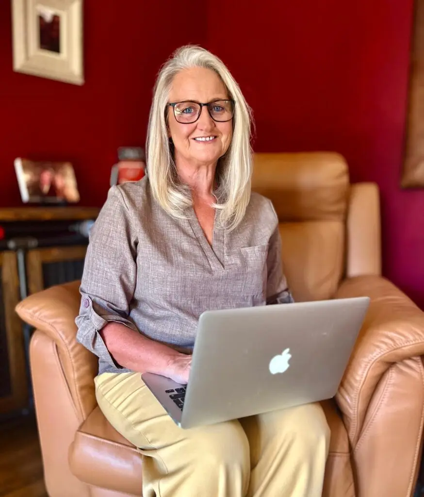 Sue Hems – Senior Mortgage Adviser at Sapphire Mortgages providing UK mortgage advice